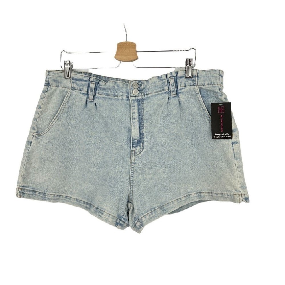 Jean shorts 21 XXXL Juniors paperbag light wash denim mid rise NEW women's